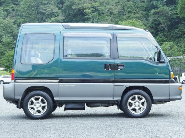 Article-4-PHOTO-2.-Subaru-Dimingo-van-direct-export-from-Japan
