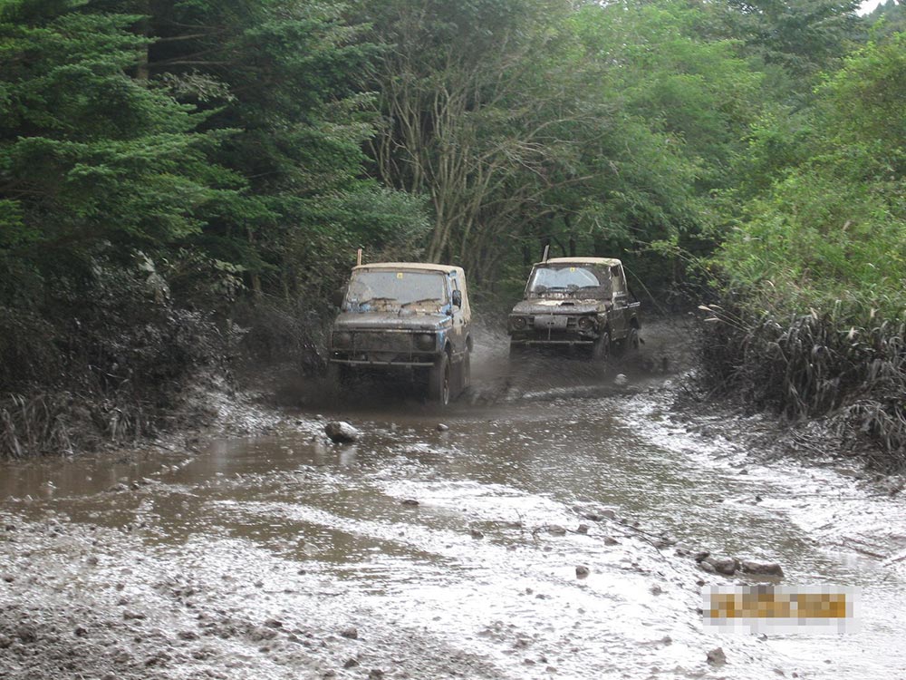 Suzuki-Jimny-The-True-Go-Anywhere-Car10