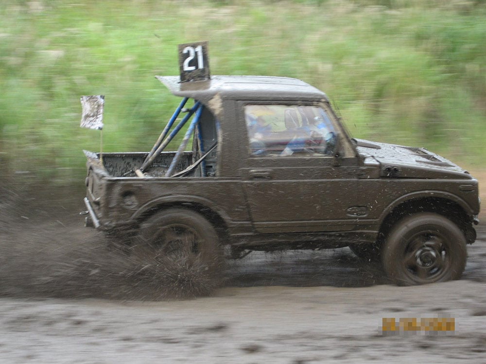Suzuki-Jimny-The-True-Go-Anywhere-Car11