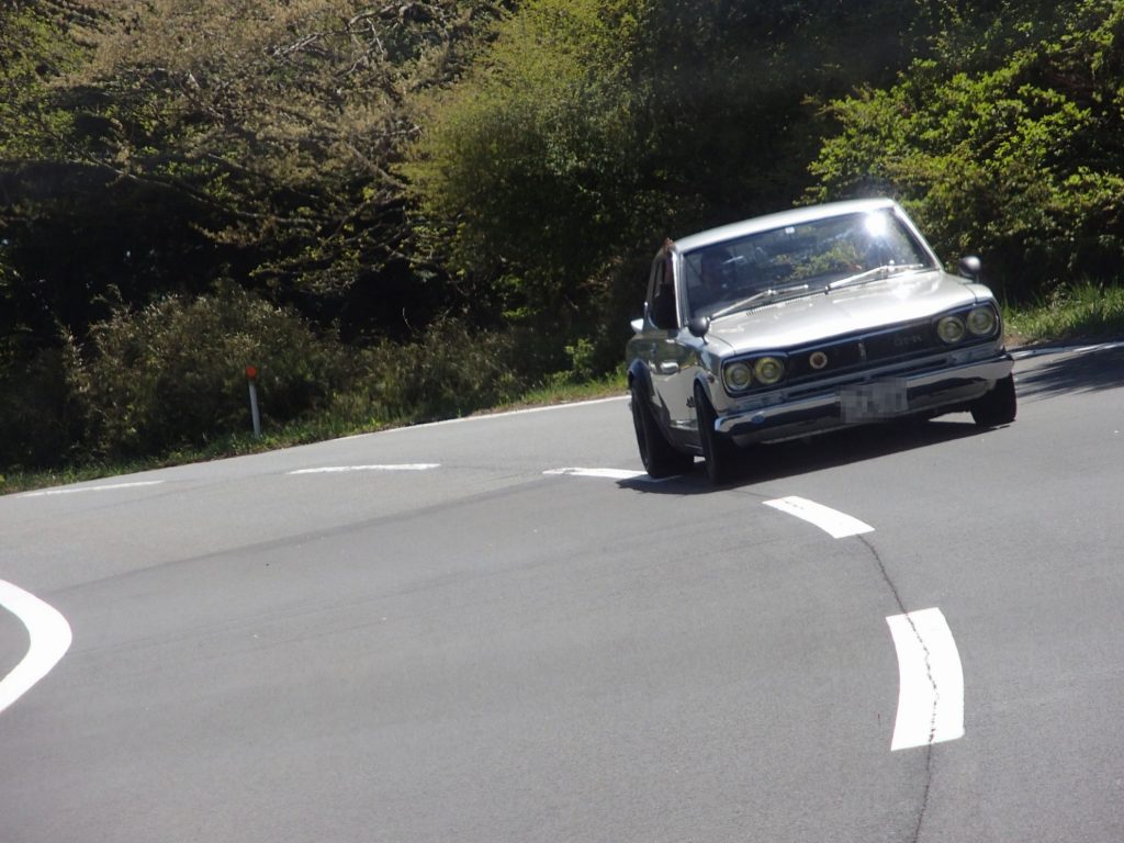 Import used classic sports cars from Japan