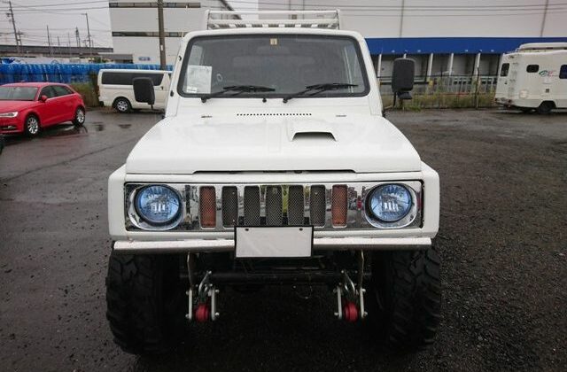 1-1993-Suzuki-Jimny-tuners-dream-aftermarket-grill