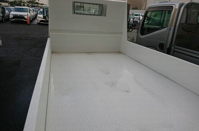11-2006-Mitsubishi-Canter-Dump-Truck.-Clean-refurbished-dump-bed-shows-back-view-grill