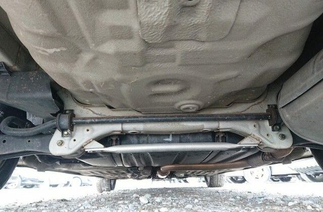 11-Integra-R-Type-imported-to-USA-from-Japan.-Super-clean-underbody.-Japan-Car-Direct-did-the-export-work-640x456