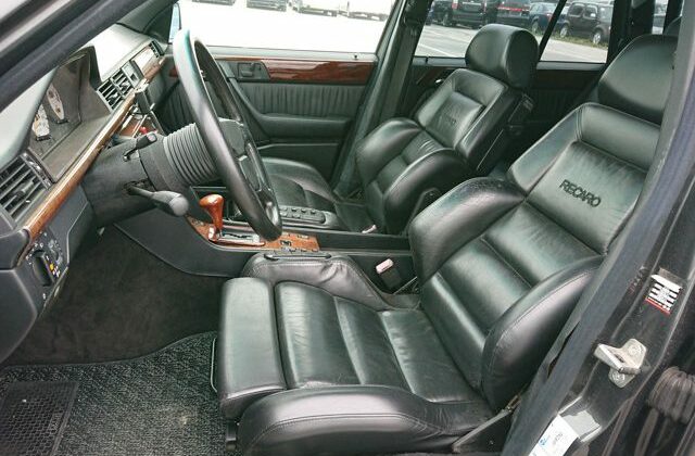 11-Mercedes-Wagon-driver-side-interior-640x456