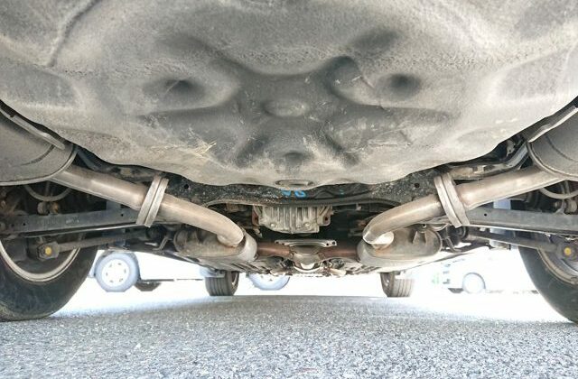 11-Toyota-Celsior-UCF-10-Body-Type-Lexus-LS400-640x456
