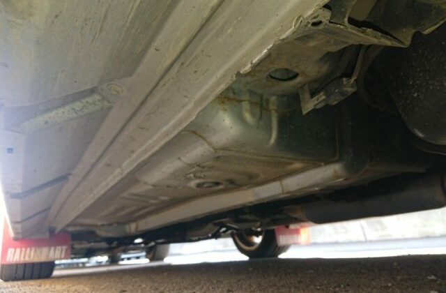 12-Lancer-GSR-Evolution-V-from-Japan.-Used-Lancer-Evo-to-New-Zealand-via-Japan-Car-Direct.-Underbody-from-left-rear-640x456