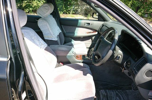 13-Toyota-Celsior-UCF-10-Body-Type-Lexus-LS400-640x456