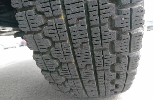 1994-Nissan-Homy-tire-closeup-640x456