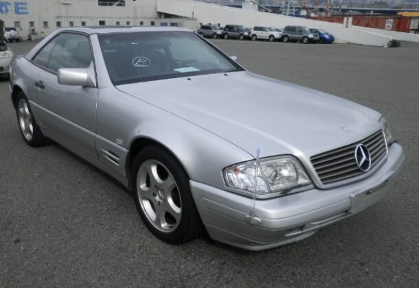 1996-Mercedes-Benz-SL500-front-left