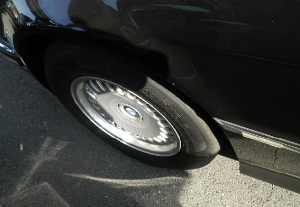 1997-BMW-L7-wheel