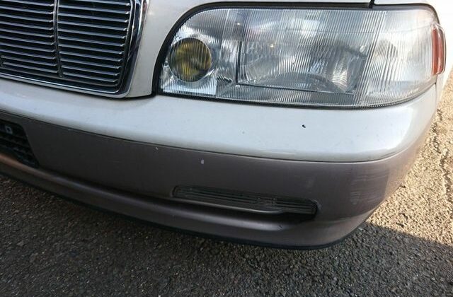 25-Three-Liter-Crown-Majesta-JZS-140-Series-front-bumper-alternate-view