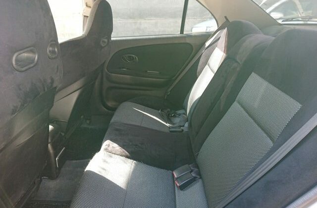 27-Lancer-GSR-Evolution-V-from-Japan.-Good-condition-Used-Lancer-Evo-self-import-from-Japan-via-JCD.-Rear-seats-640x456