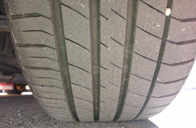 29-Lancer-GSR-Evolution-V-from-Japan.-Good-condition-Used-Lancer-Evo-self-import-from-Japan-via-JCD.-Advan-Racing-wheels-and-good-rubbe-640x456