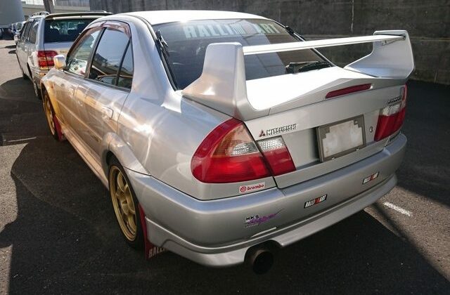 3-Lancer-GSR-Evolution-V-from-Japan.-Used-Japanese-Supercar-imported-to-New-Zealand-via-Japan-Car-Direct-Rear-Left-big-exhaust-640x456