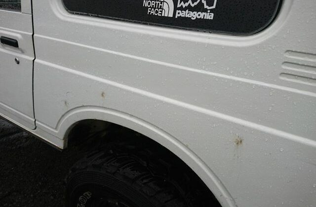 34-1993-Suzuki-Jimny-tuners-dream-left-rear-fender