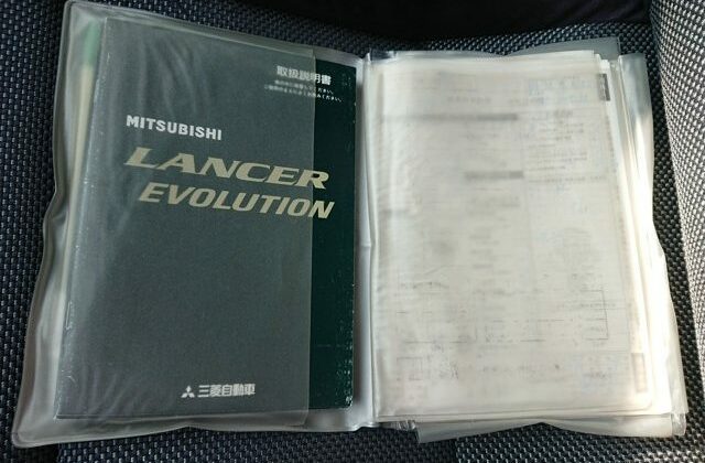 34-Lancer-GSR-Evolution-V-from-Japan.-Good-condition-Used-Lancer-Evo-self-import-from-Japan-via-JCD.-Maintenance-logs-with-car-640x456