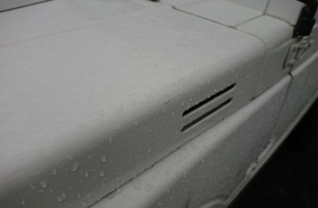 36-1993-Suzuki-Jimny-tuners-dream-minor-bonnet-scuff