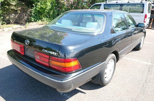 4-Toyota-Celsior-UCF-10-Body-Type-Lexus-LS400-640x456