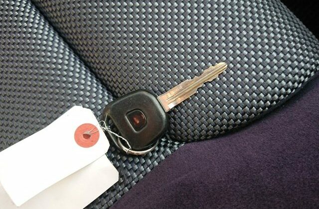 40-Lancer-GSR-Evolution-V-from-Japan.-Japanese-Muscle-Car.-Self-import-from-Japan-via-JCD.-THE-KEYS-ARE-YOURS-640x456