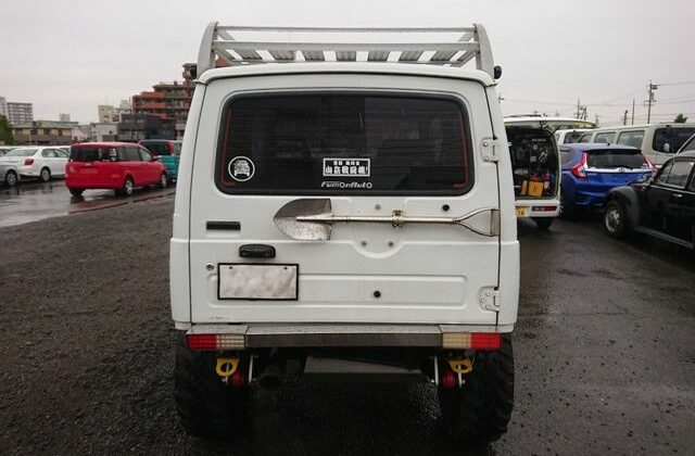 5-1993-Suzuki-Jimny-tuners-dream-tank-guard