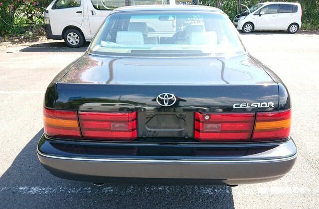 5-Toyota-Celsior-UCF-10-Body-Type-Lexus-LS400-640x456