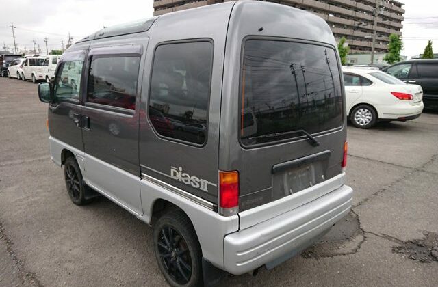 6-Subaru-Sambar-Diaz-rear-left-sliding-door-big-windows-decal-mag-wheels-rear-wiper-640x456