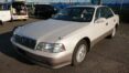 8-Three-Liter-Crown-Majesta-JZS-140-Series-front-left-three-quarter-view