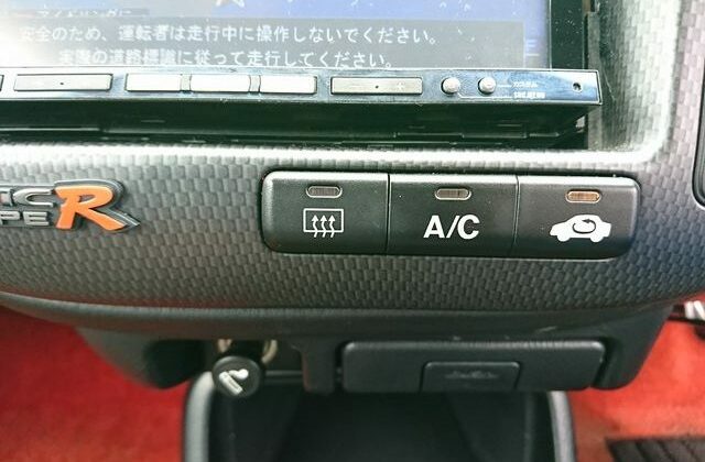 EK9-1200719_17_vga-640x456