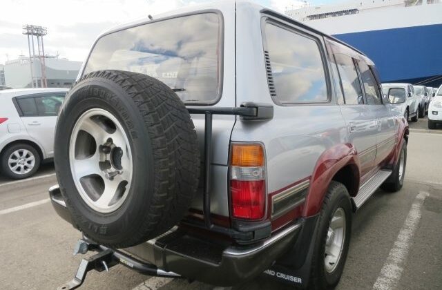 HDJ81-0006233_3_vga-640x456