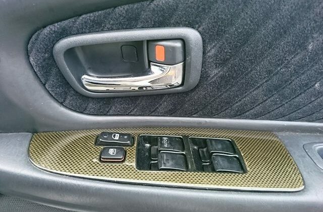 JZX100-0094008_16_vga-640x456