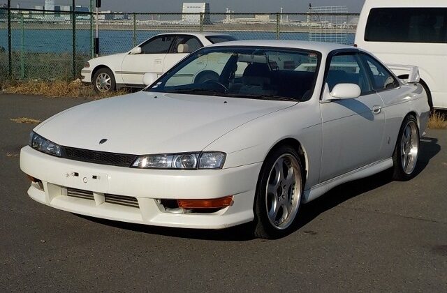 S14-134001_2_vga-640x456