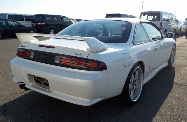 S14-134001_3_vga-640x456