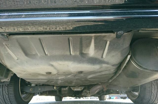 Toyota-Crown-Athlete-8-640x456