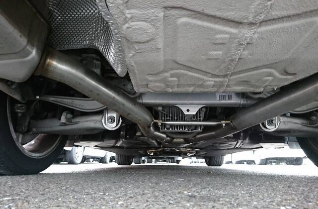 WBAKX61060C782208_7_vga-640x456