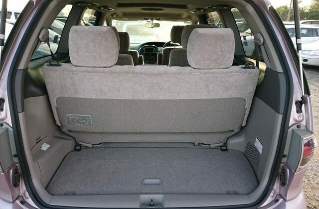 toyota-estima-hybrid-2002-09-640x456