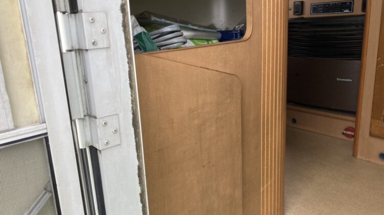 1998 Toyota Camroad motorhome