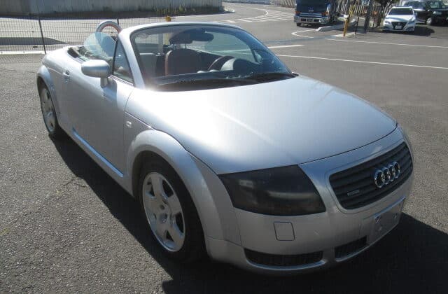 Top down in German Supercar Audi TT Roadster. Want to import from Japan