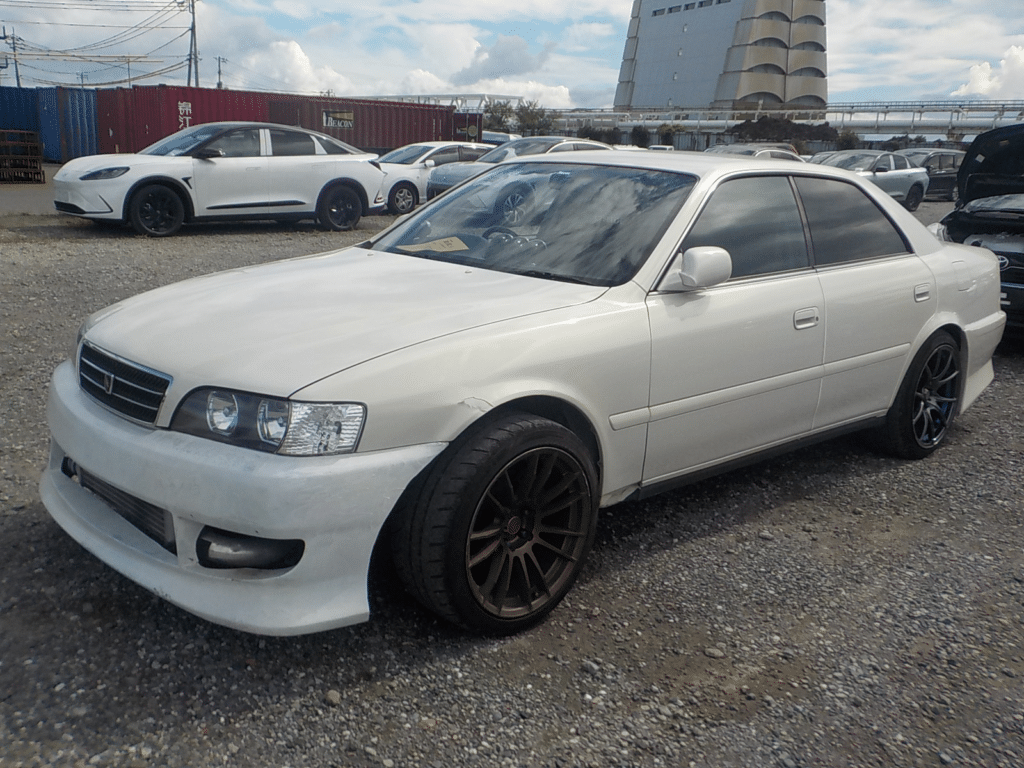 Toyota Chaser, Used Toyota Chaser, Import Toyota Chaser, Japan Import Toyota Chaser, Mid-Size Sedan, Sport Sedan, Japanese Import Car, Body Kit, Black Rims, Luxury Sedan, JDM Car, Japan Car Direct