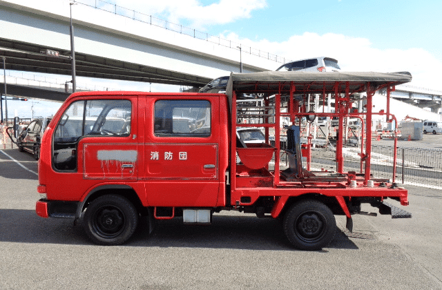 Nissan Atlas Fire Truck, Firefighting Vehicle, Nissan Fire Truck, Japanese Fire Truck For Sale, Firefighting Equipment, Nissan Atlas Fire Truck Specifications, Export From Japan, Nissan Atlas Fire Engine, Emergency Vehicle, Japan Car Direct