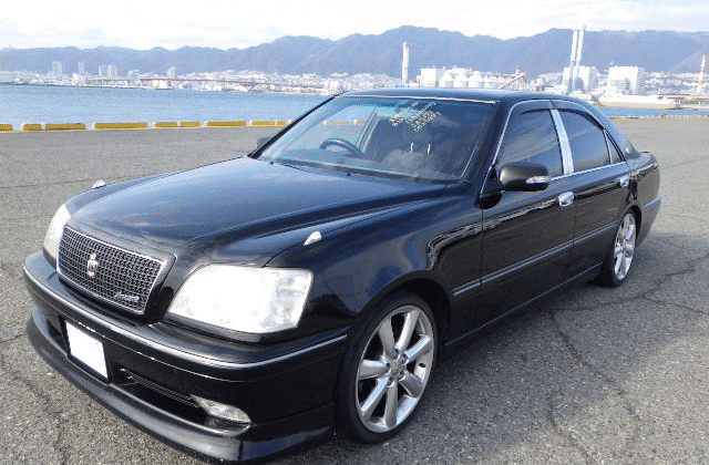 Toyota Crown, Executive Sedan, Japanese Luxury Car, Premium Automobile, Comfortable Commuter, Reliable Sedan, Advanced Technology, Spacious Interior, Export A Car From Japan, Japan Car Direct