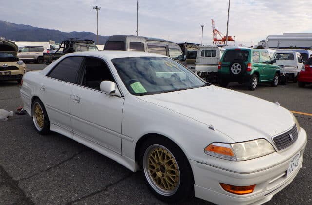 Toyota Mark II, Exporting Cars from Japan, Buying Used Cars from Japan, Japanese Sedan, Importing Cars from Japan, Mark II Features, Japan Car Exporter, Toyota Mark II Specifications, Mark II Performance, Japan Car Direct