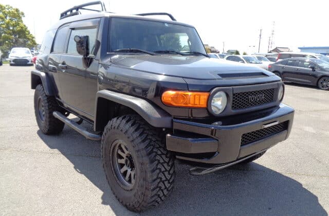 Toyota FJ Cruiser, Off-Road SUV, Adventure Vehicle, Toyota 4x4, Used Toyota, Import Toyota FJ Cruiser from Japan, Japanese Car Auctions, Used Car Market in Japan, Importing Cars from Japan, Japan Car Direct