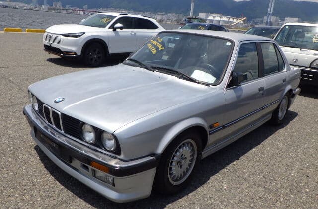 BMW 325i, Luxury Sports Sedan, German Engineering, Import From Japan, Used Car Auction, Buy Used Cars From Japan, Performance BMW, European Classic Car, Buy BMW Japan, Japan Car Direct