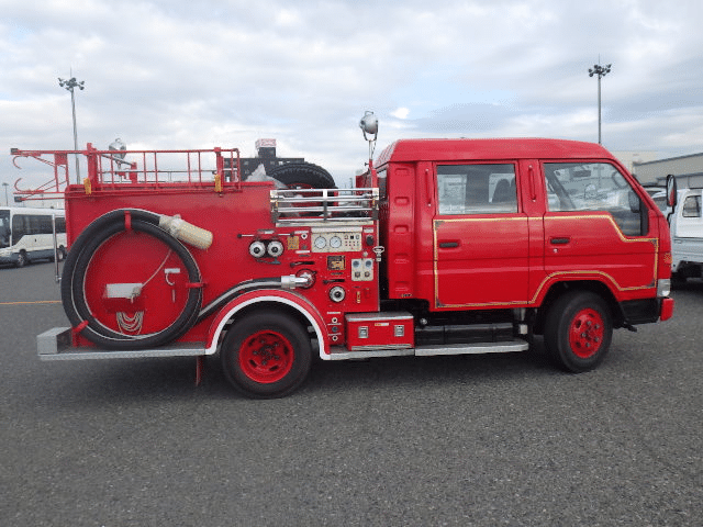 Toyota Dyna Fire Truck, Japanese Fire Truck, Reliable Utility Vehicle, Compact Fire Engine, 4x4 Capability, Fire Rescue Vehicle, Japan Car Auctions, Emergency Response, Durable Design, Japan Car Direct