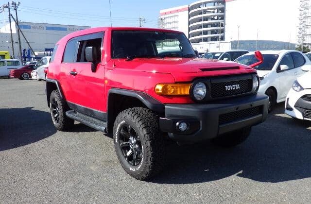 Red Toyota FJ Cruiser, Toyota FJ Cruiser for sale, JDM FJ Cruiser, Off-road FJ Cruiser, Red FJ Cruiser Import, Japanese SUV Auction, Toyota 4x4 Classic, Buy FJ Cruiser from Japan, Red Toyota SUV, Japan Car Direct