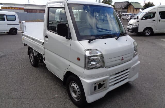 Mitsubishi Minicab, Used Mitsubishi Minicab, Mitsubishi kei-truck, Kei-truck tail lift, Japan car auction, Import Mitsubishi Minicab Japan, Japanese used cars, Export cars from Japan, Mitsubishi Minicab specs, Japan Car Direct