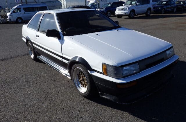Toyota Corolla Levin AE86, Used Toyota Corolla Levin AE86, Toyota Corolla Levin AE86 for sale, Buy Toyota Corolla Levin AE86 Japan, Japan car auction, Initial D car, Japanese used cars, Export cars from Japan, JDM cars, Japan Car Direct