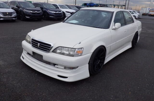 Toyota Cresta, Used Toyota Cresta, Toyota Cresta for sale, Buy Toyota Cresta Japan, Japan car auction, Import Toyota Cresta Japan, Japanese used cars, Export cars from Japan, Toyota Cresta specs, Japan Car Direct, JZX100