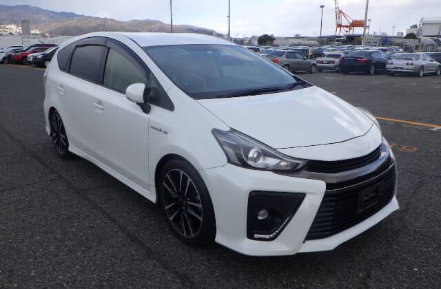 Toyota Prius Alpha, Used Toyota Prius Alpha, Toyota Prius Alpha for sale, Buy Toyota Prius Alpha Japan, Japan car auction, Import Toyota Prius Alpha Japan, Japanese used cars, Export cars from Japan, Toyota Prius Alpha specs, Japan Car Direct