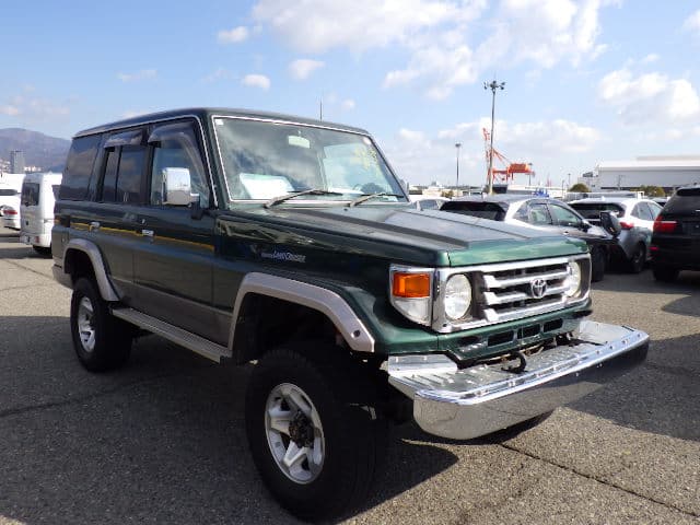 Toyota Land Cruiser 70, Land Cruiser HZJ76, JDM Off-Road, Toyota 4x4, Land Cruiser Troopy, Classic Toyota SUV, Import LC70 from Japan, Japanese Car Auction, Japan Car Direct